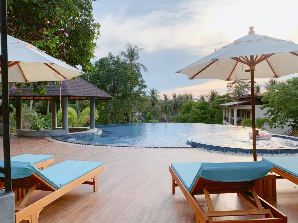 Ban'S Diving Resort Ko Tao Exterior photo